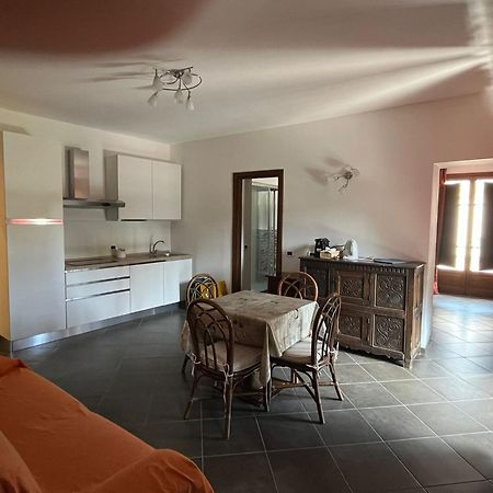 Residence Villa Il Casale - Appartamenti Wellness E Piscina Riscaldata Tovo San Giacomo エクステリア 写真