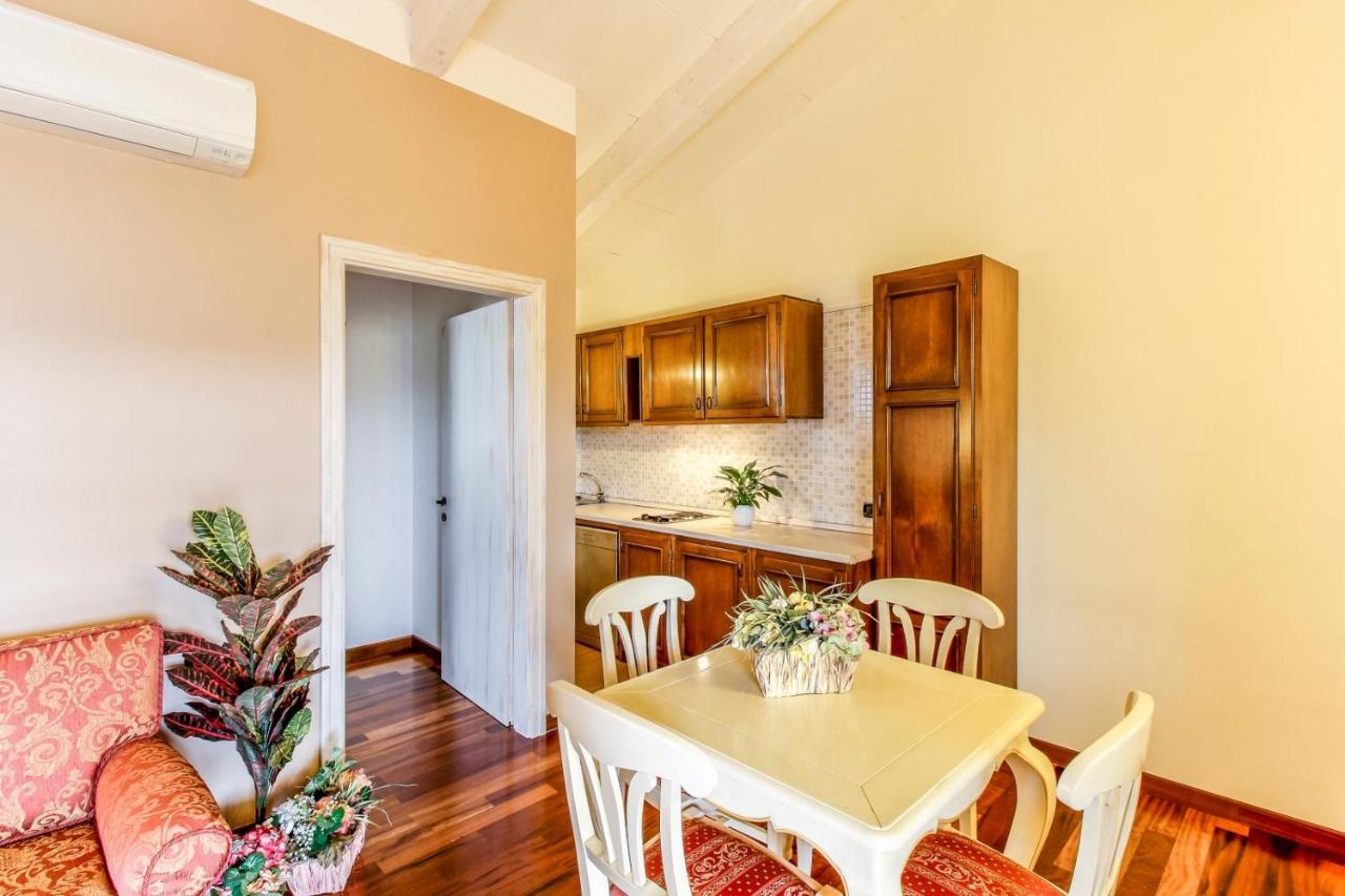 Residence Villa Il Casale - Appartamenti Wellness E Piscina Riscaldata Tovo San Giacomo エクステリア 写真