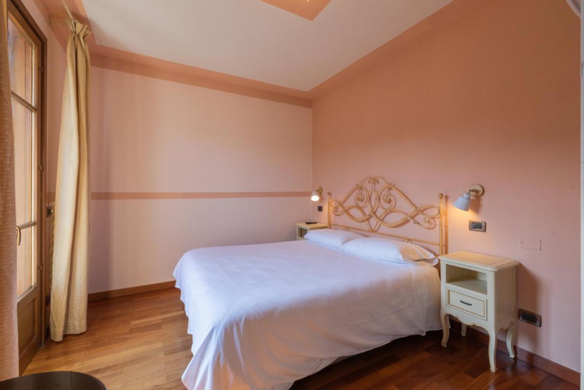 Residence Villa Il Casale - Appartamenti Wellness E Piscina Riscaldata Tovo San Giacomo エクステリア 写真