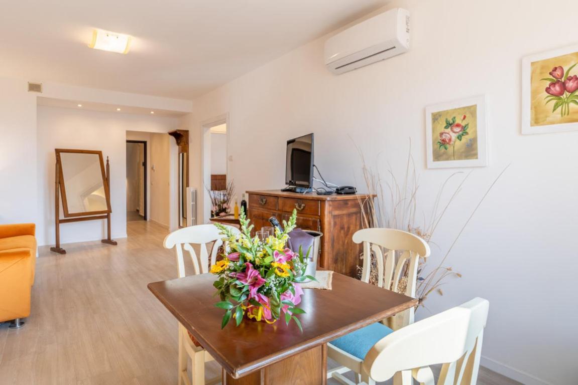 Residence Villa Il Casale - Appartamenti Wellness E Piscina Riscaldata Tovo San Giacomo エクステリア 写真