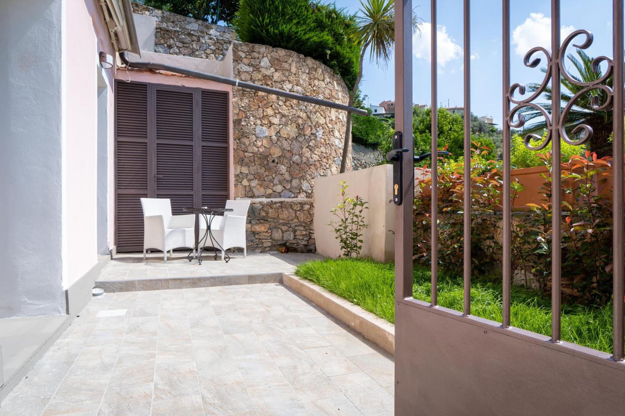 Residence Villa Il Casale - Appartamenti Wellness E Piscina Riscaldata Tovo San Giacomo エクステリア 写真
