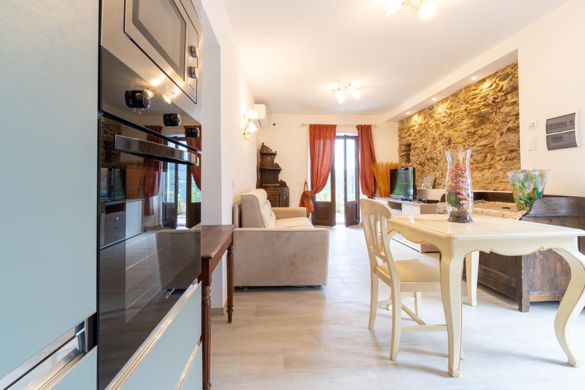 Residence Villa Il Casale - Appartamenti Wellness E Piscina Riscaldata Tovo San Giacomo エクステリア 写真