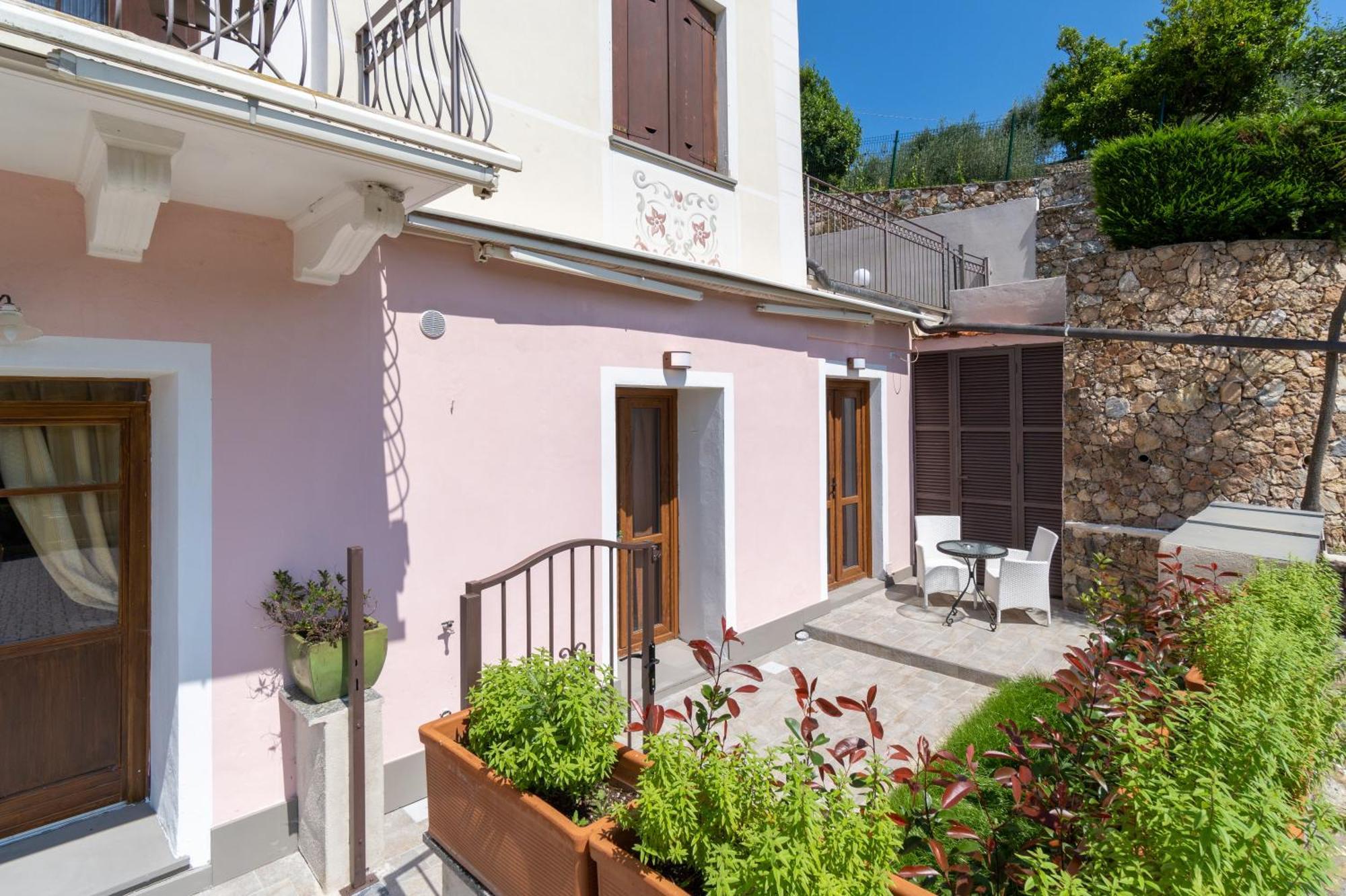 Residence Villa Il Casale - Appartamenti Wellness E Piscina Riscaldata Tovo San Giacomo エクステリア 写真
